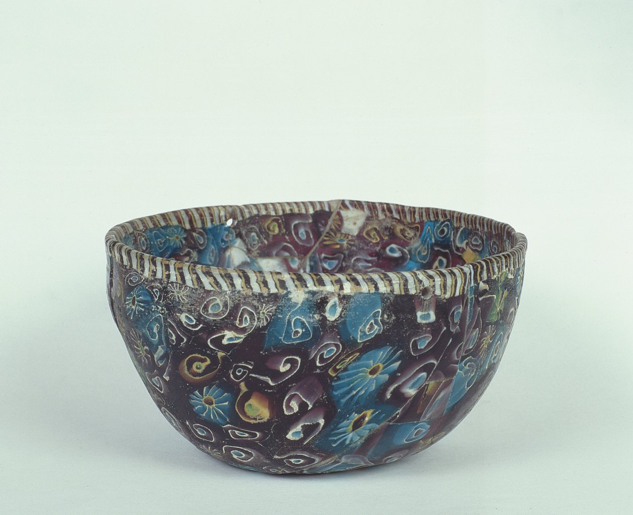 Bol (mosaïque de verre) - Roman