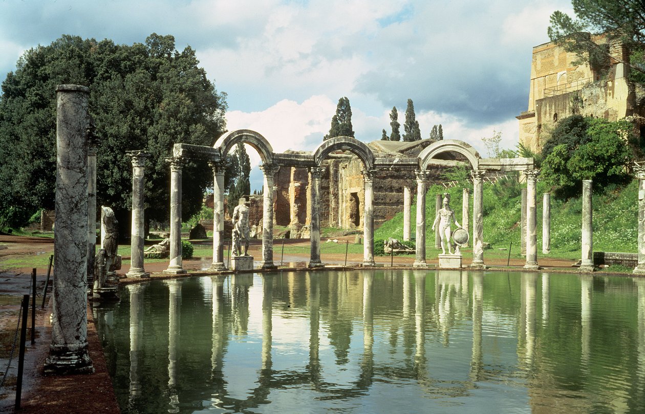 Extrémité courbée du canal de Canopus depuis le sud, 124 après J.-C. - Roman