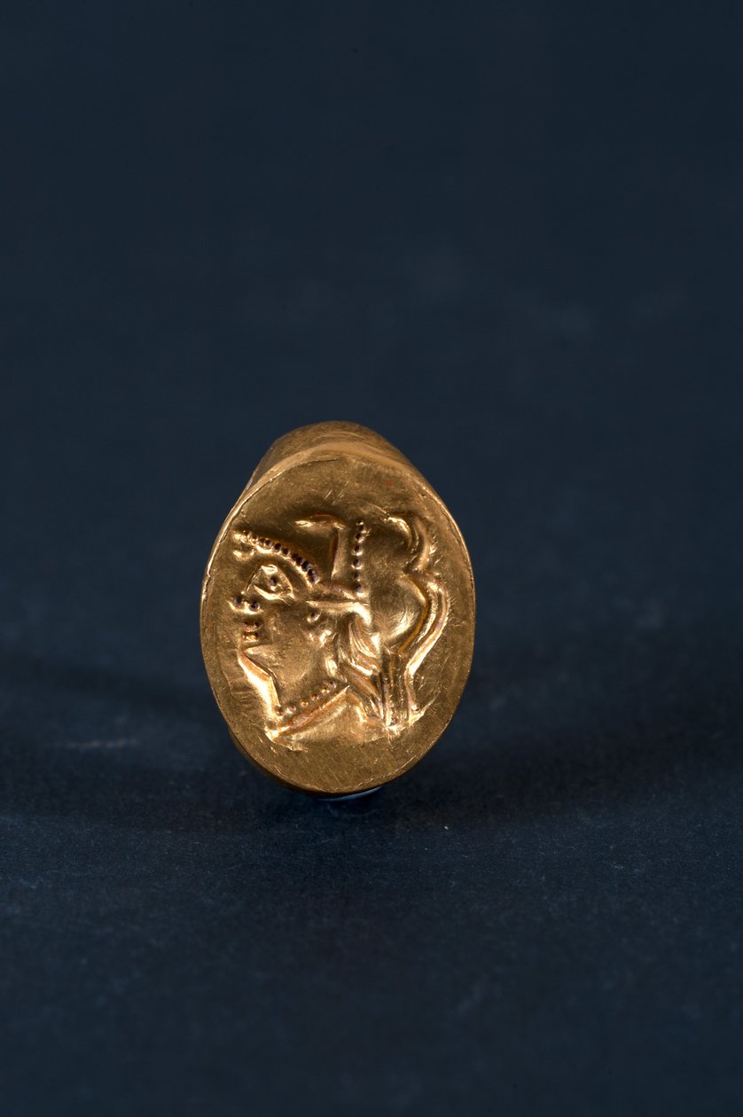 Bague avec tête d
