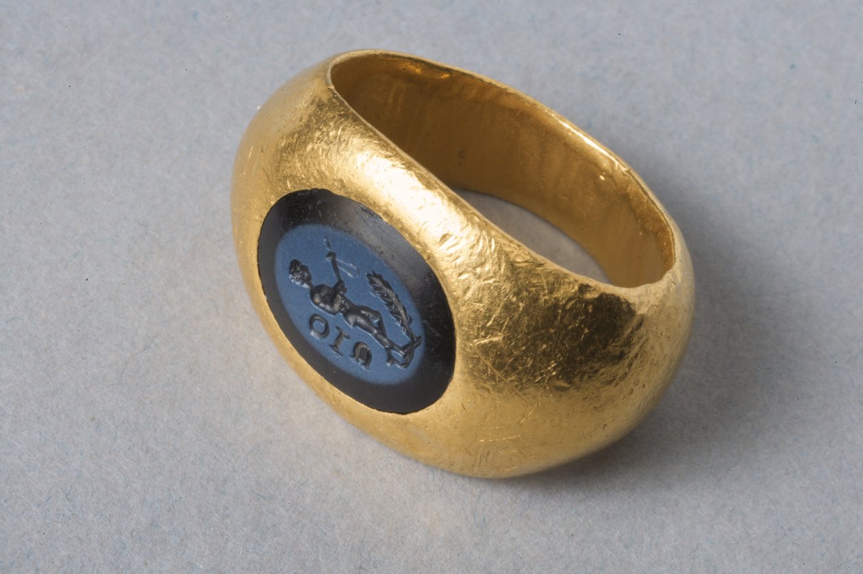 Bague avec intaille en nicolo gravée avec Thésée - Roman