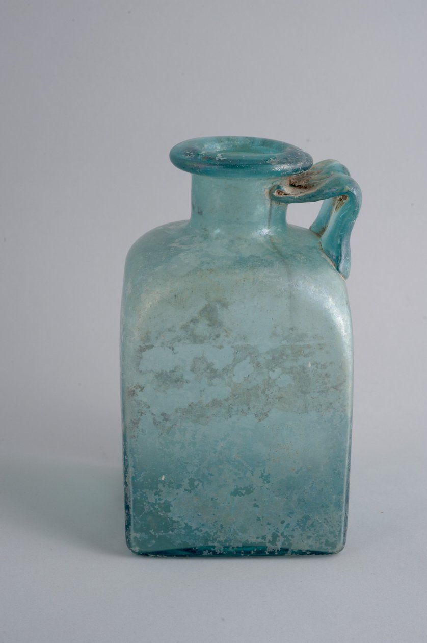 Bouteille carrée - Roman