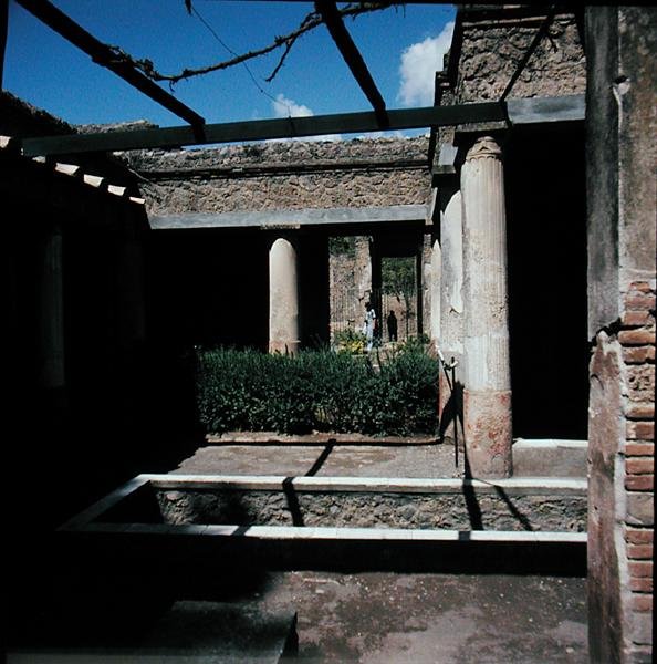 Une villa - Roman