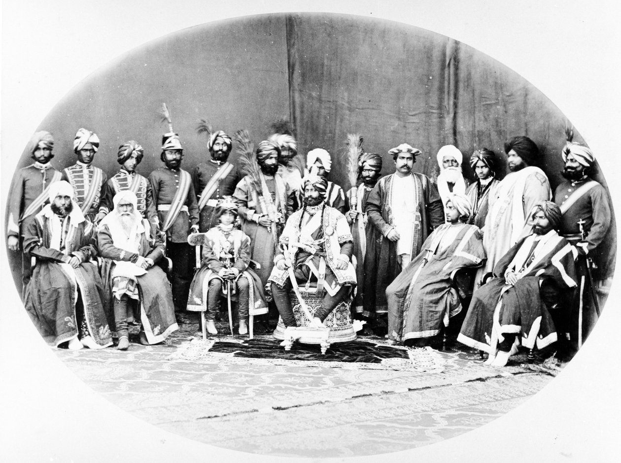 Ranbir Singh, Maharaja de Jammu et Cachemire et suite, 1877 - S. and Shepherd, C. Bourne