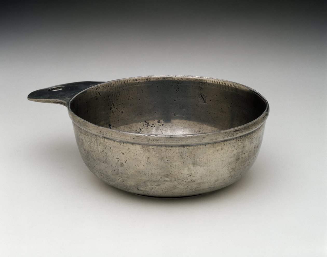 Écuelle, vers 1775-1825 - Samuel (attr.to) Pennock