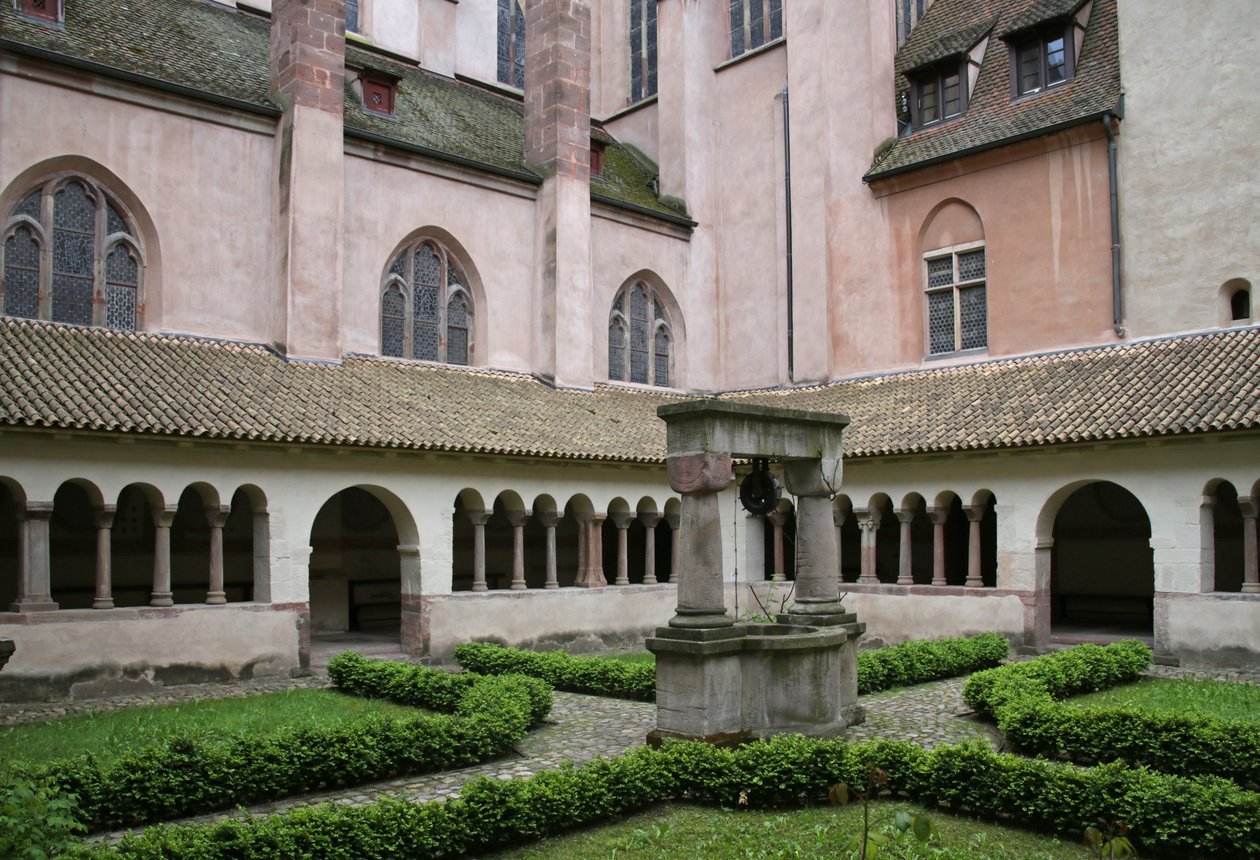 Le Cloître - School French