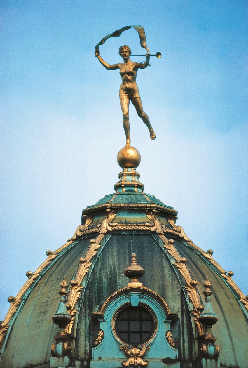 Belgique, Bruxelles, Grand-Place, détail de la Maison du Roi - R. and Smith Simkin