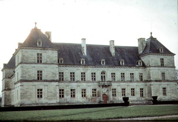 Extérieur du château, construit c.1546 - Sebastiano Serlio