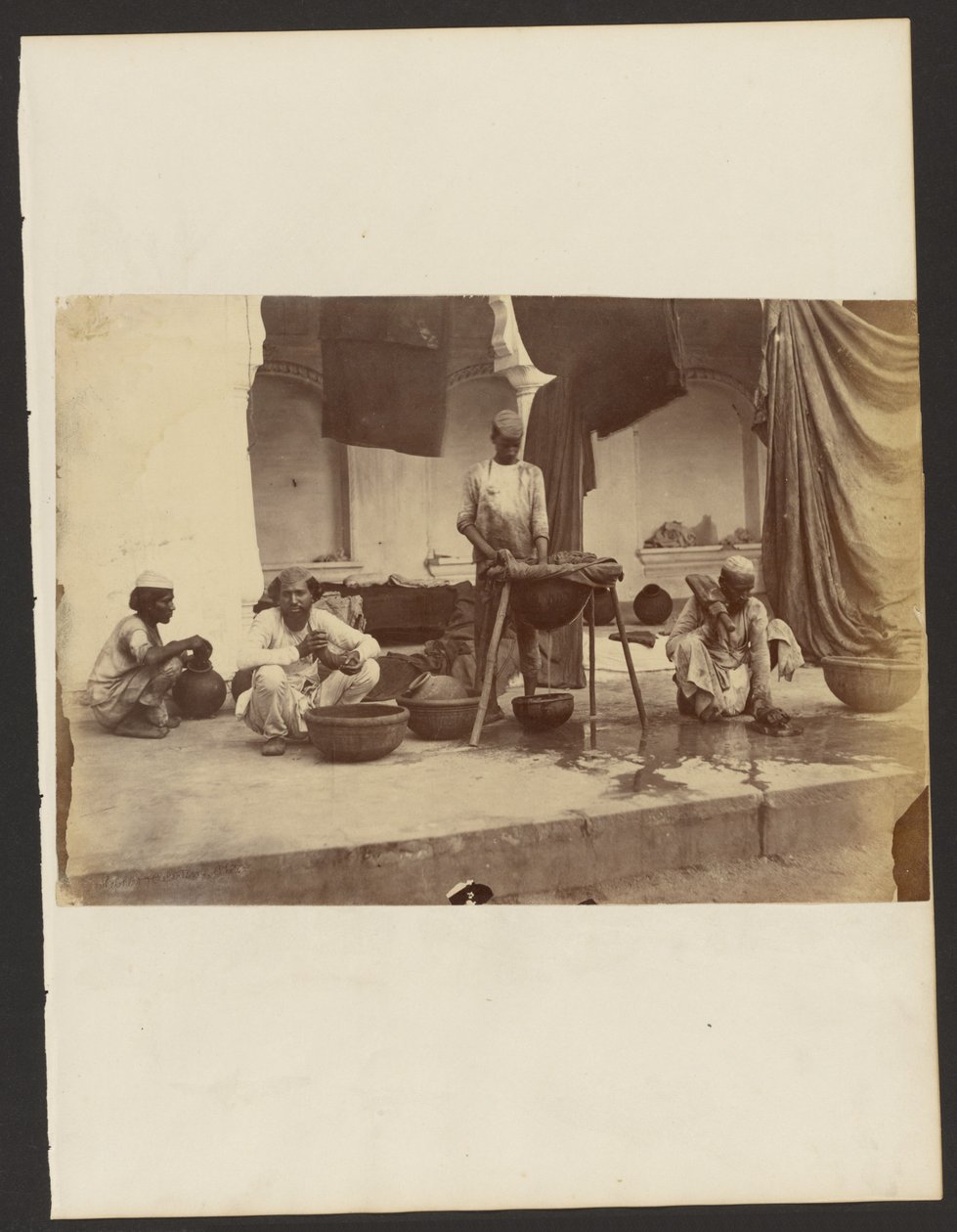 [Étude des autochtones en Inde] - Shepherd and Robertson