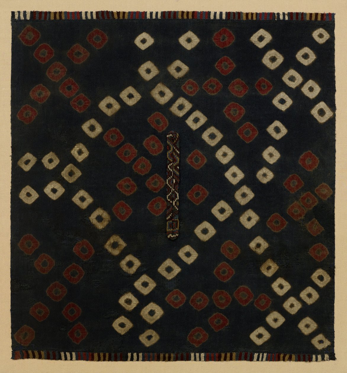 Poncho court - Siguas People
