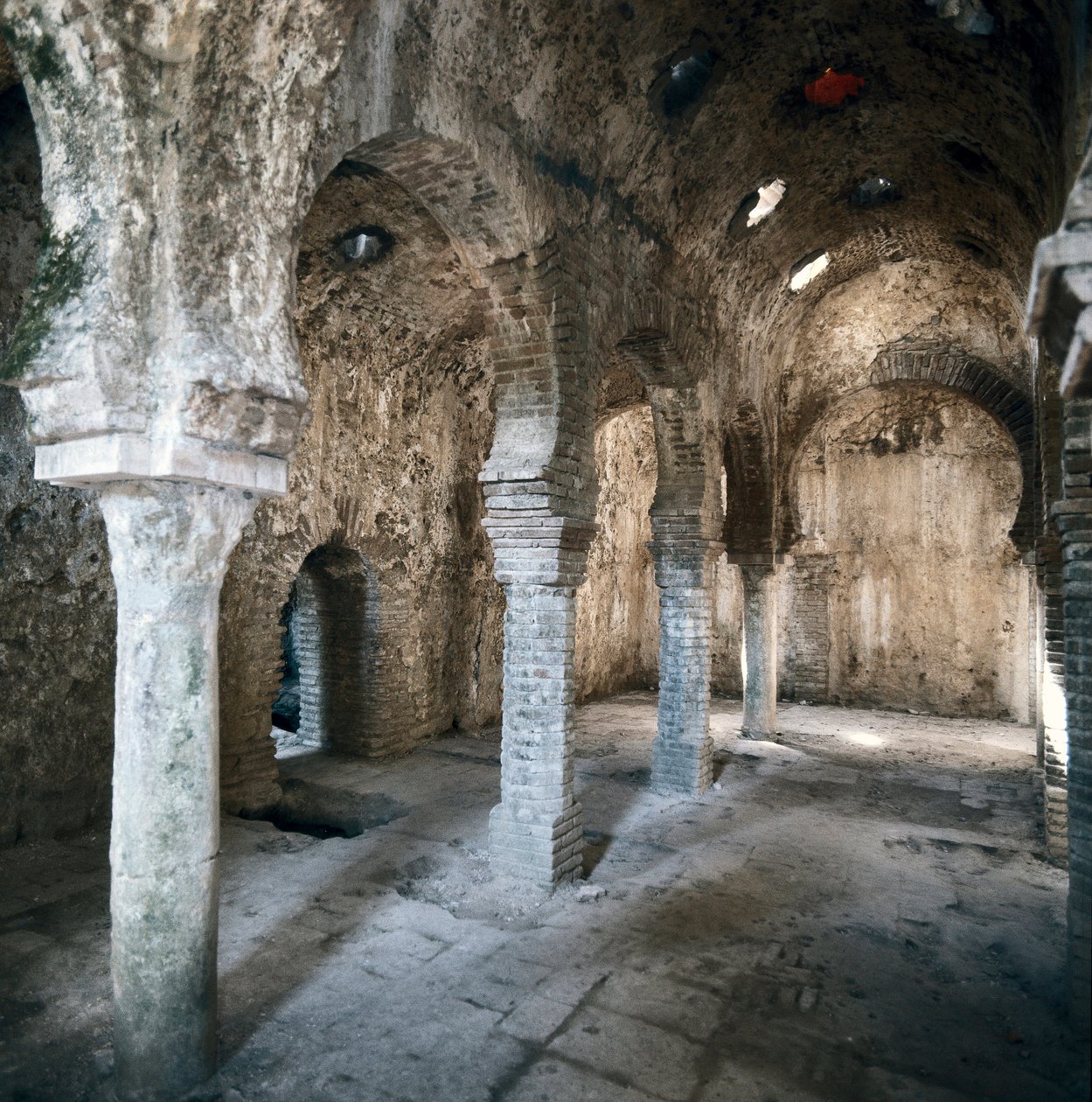 Bains arabes, Ronda, Espagne - Spanish School