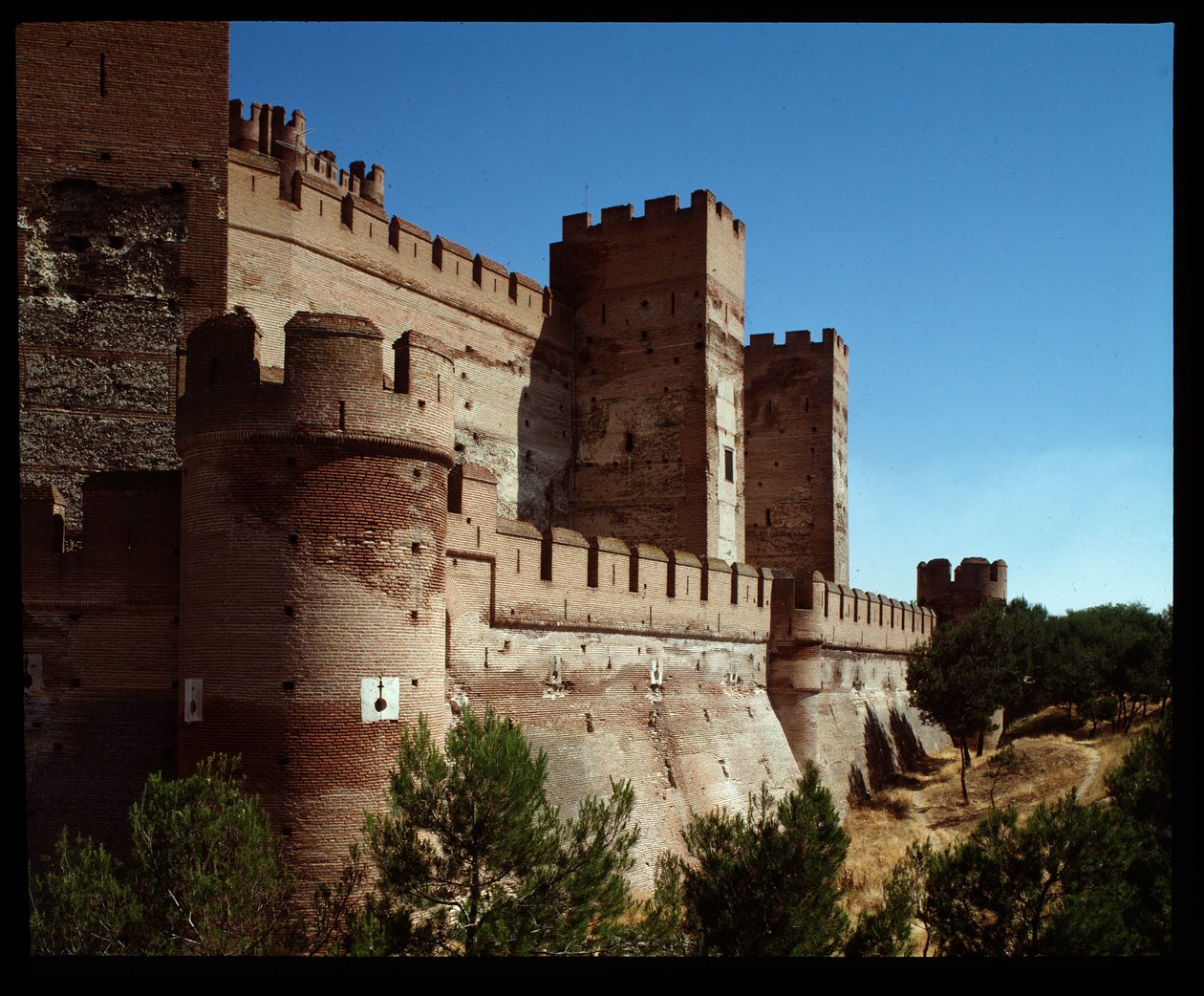 Château de La Mota - Spanish School