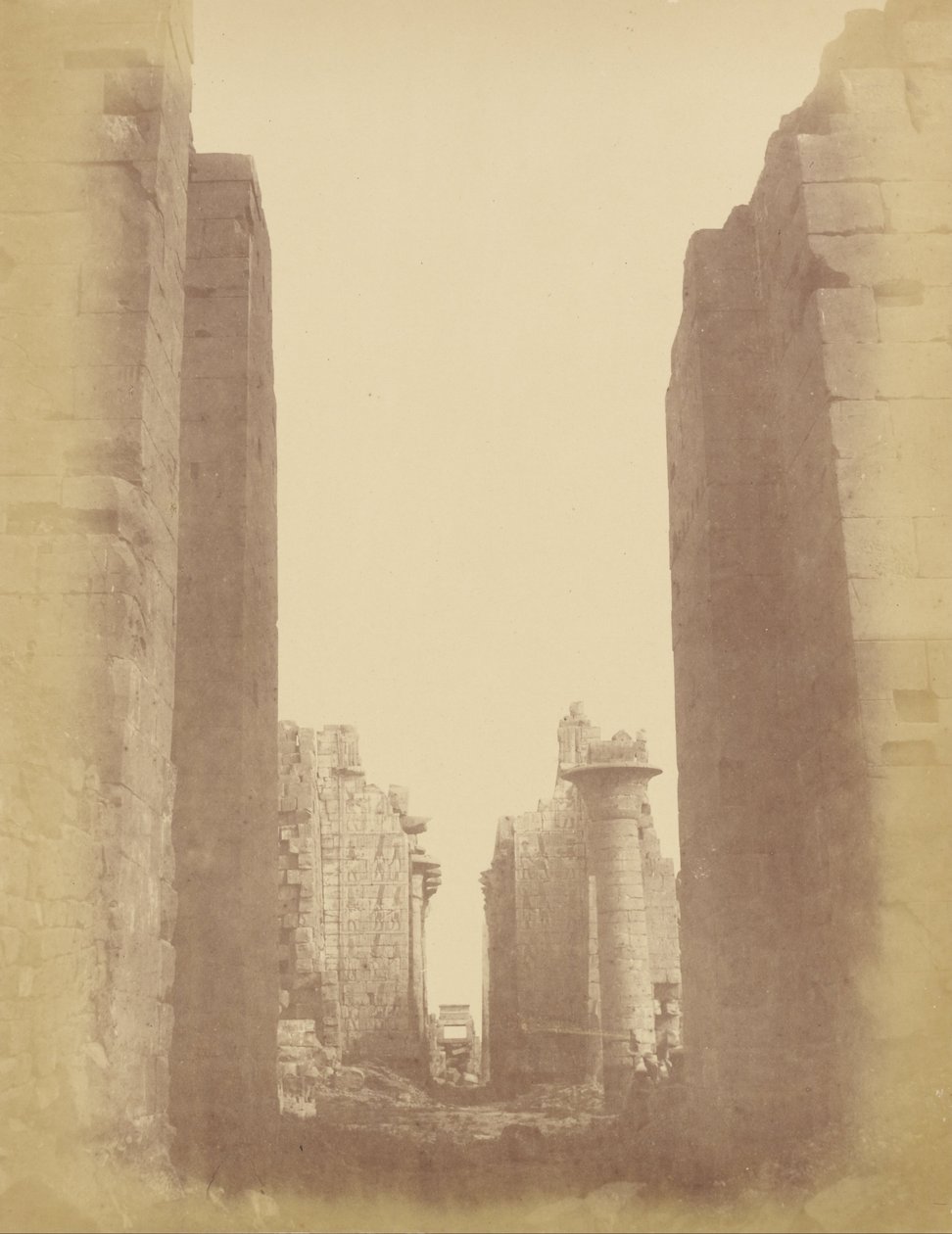 Karnak, vue à travers la salle hypostyle - Théodule Devéria