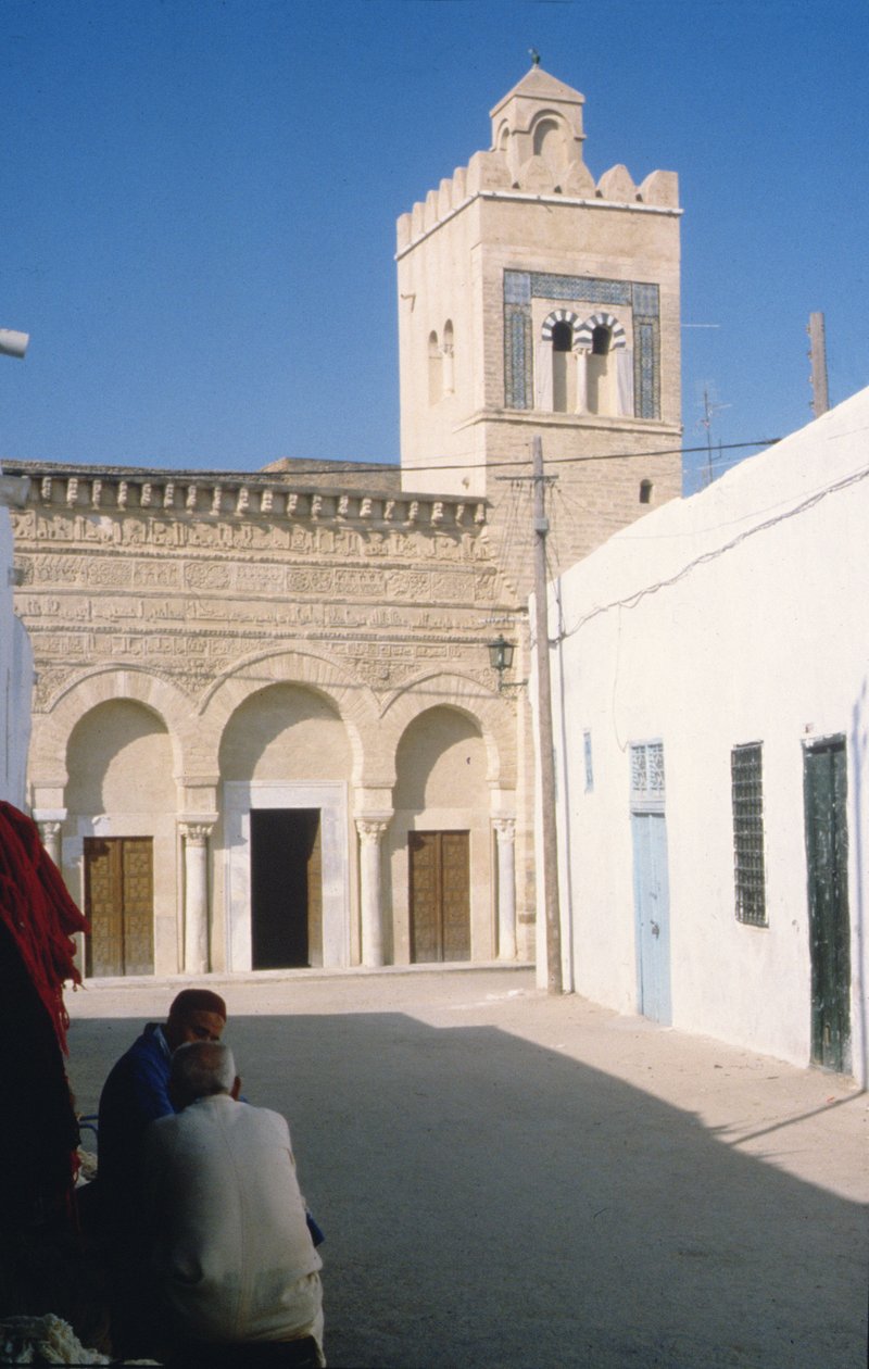 La Mosquée des Trois Portes, probablement Aghlabide, 9ème siècle - Unbekannt Unbekannt