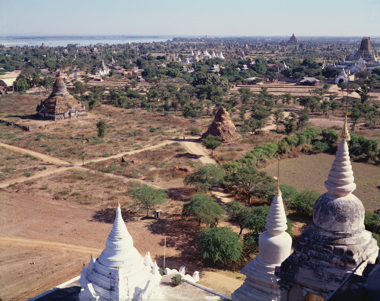 Vue des temples à Bagan, Birmanie - Unbekannt Unbekannt
