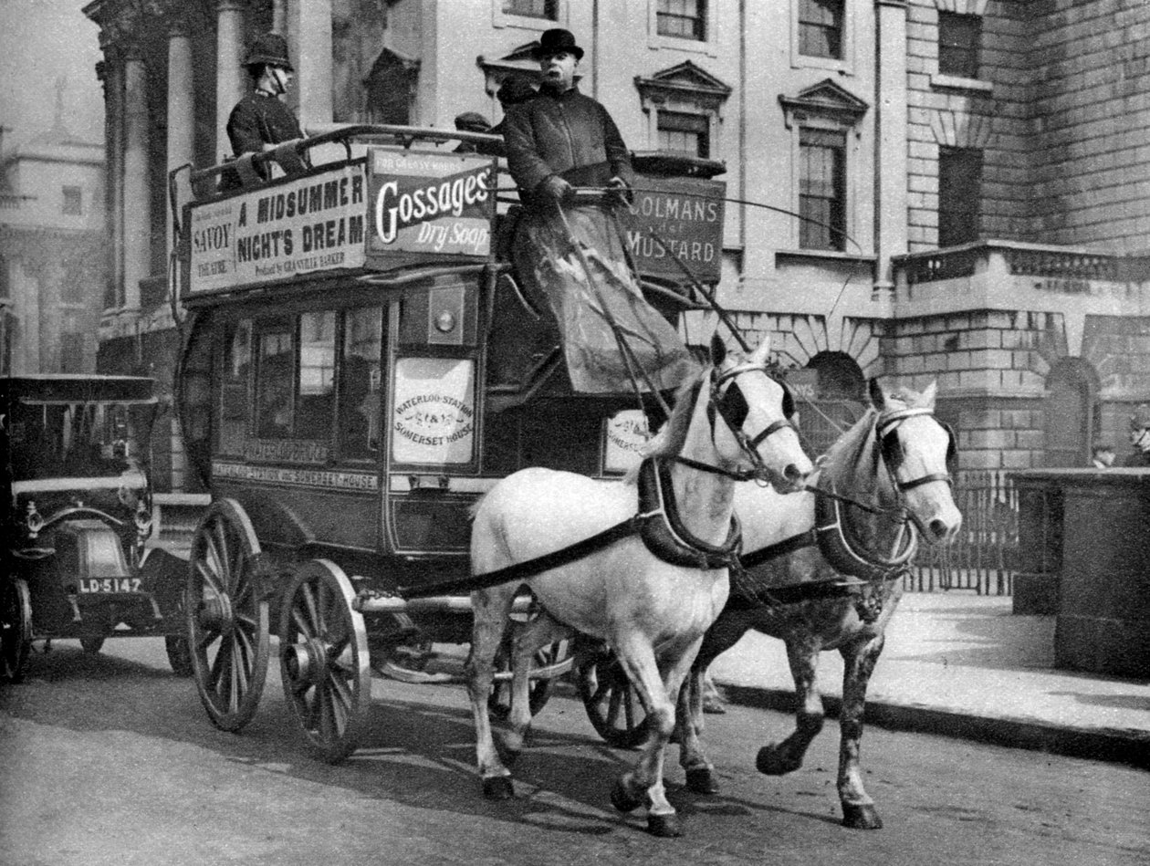 Un bus tiré par des chevaux, Londres, 1926-1927 - Unbekannt