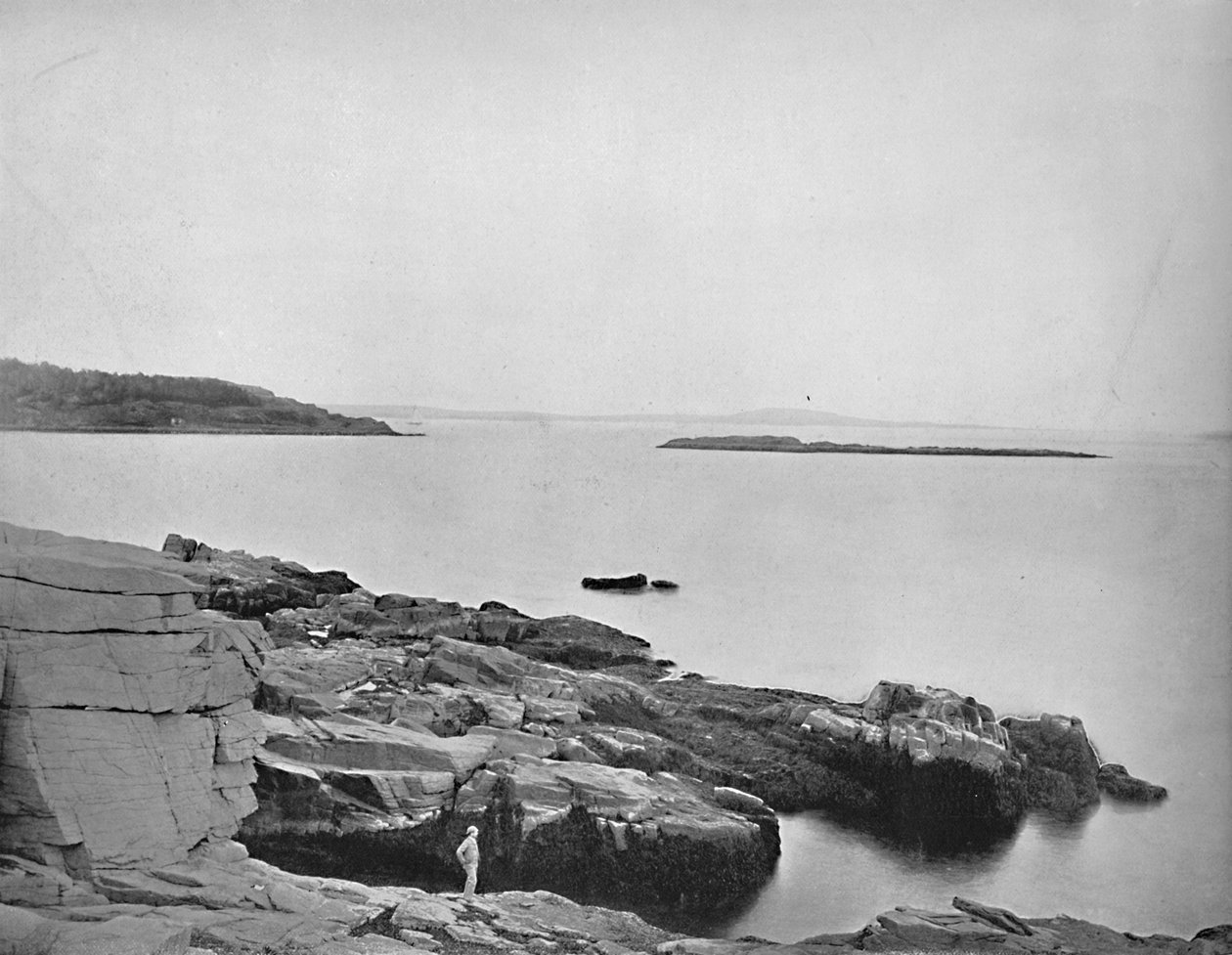 Le long de la côte, Bar Harbor, Maine, vers 1897 - Unbekannt