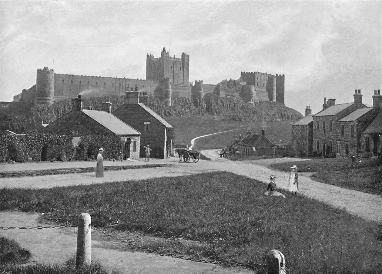 Château de Bamborough, depuis le village, vers 1896 - Unbekannt