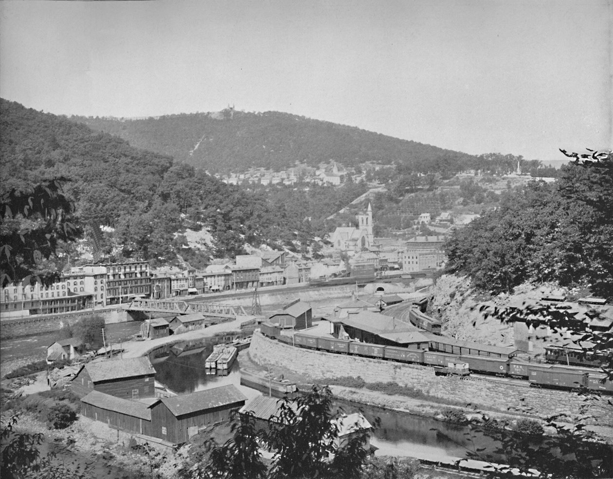 Mauch Chunk, Pennsylvanie, montrant le mont Pisgah, vers 1897 - Unbekannt