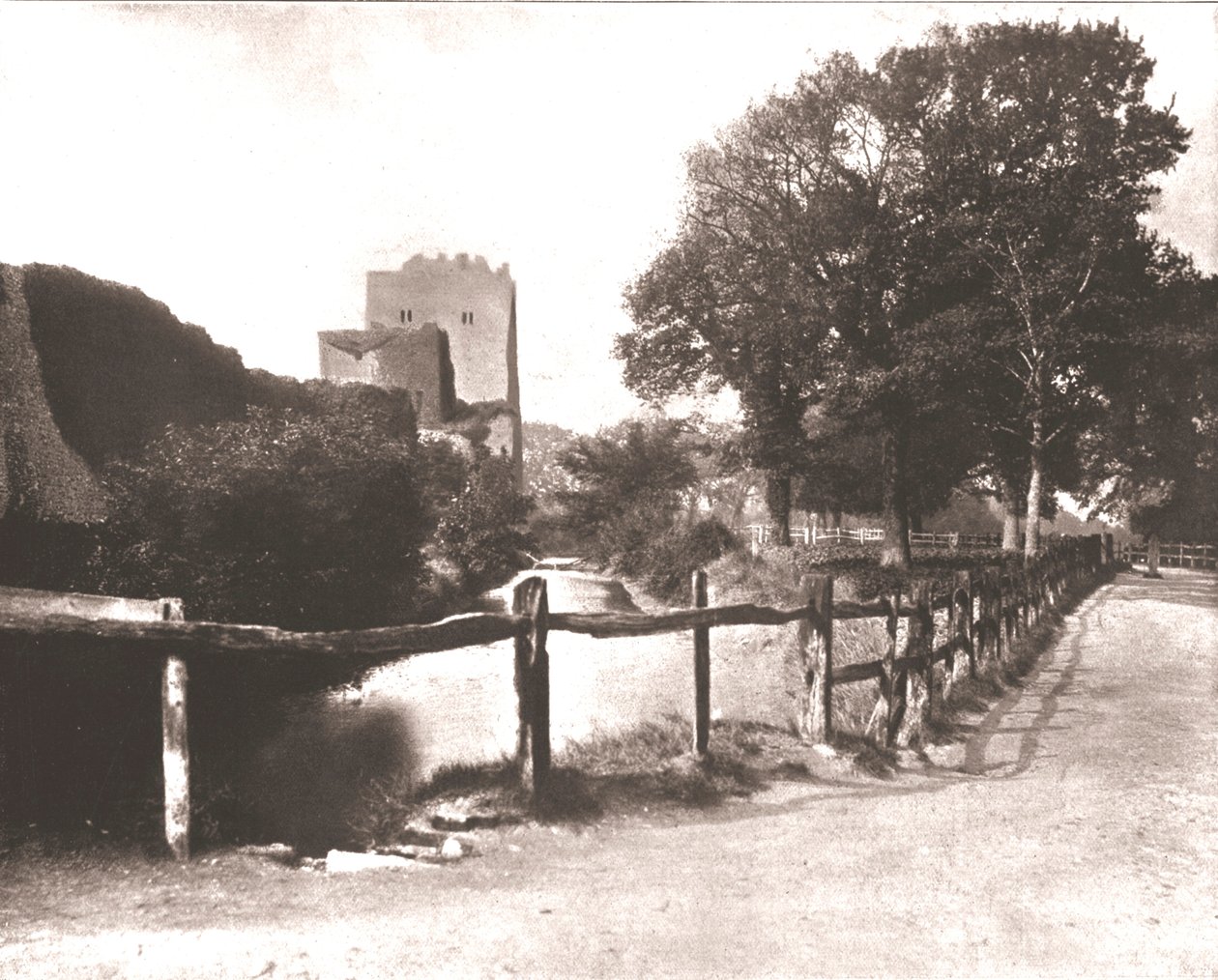 Ancien fossé, château de Portchester, Hampshire, 1894 - Unbekannt