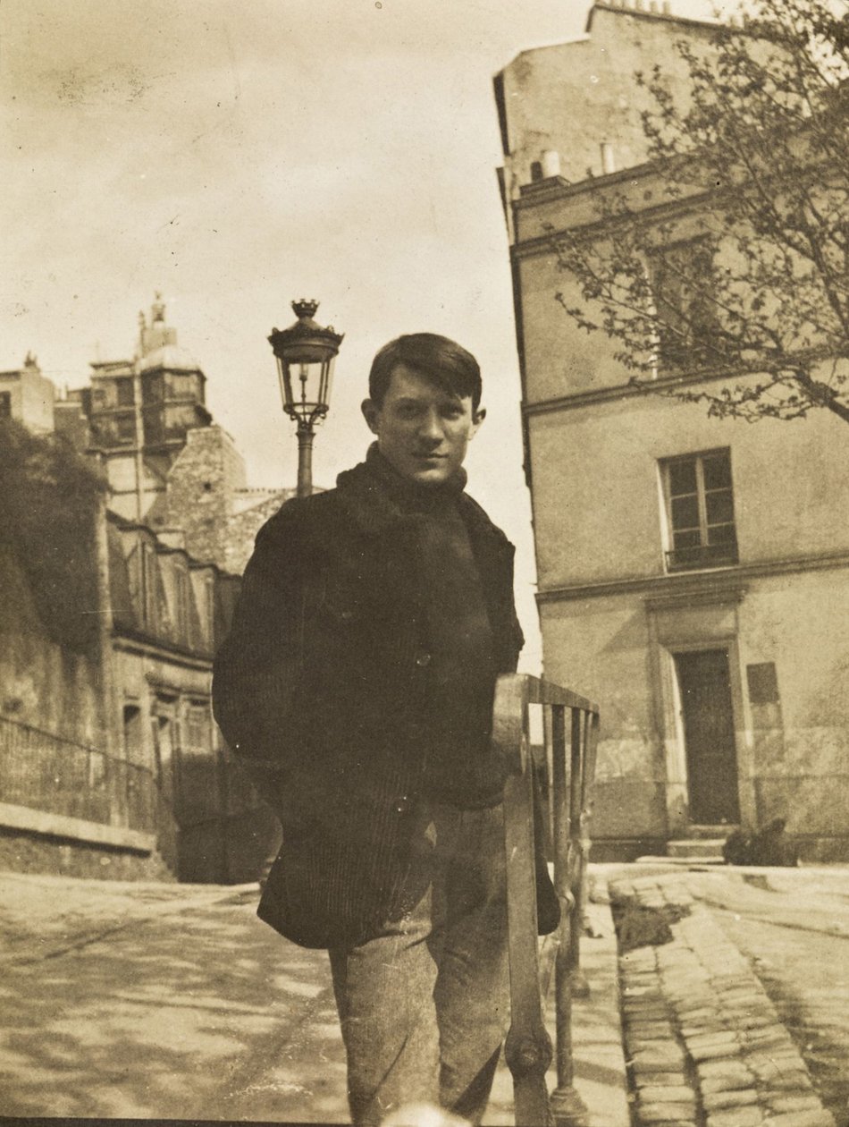 Pablo Picasso à la place Ravignan, Montmartre, 1904 - Unbekannt