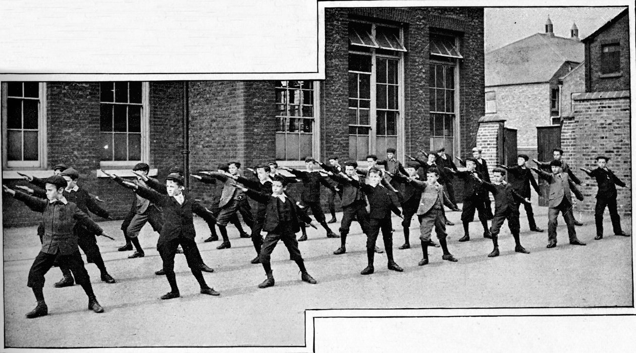 Exercice physique dans une école de Londres, c. 1900-1901 - Unbekannt