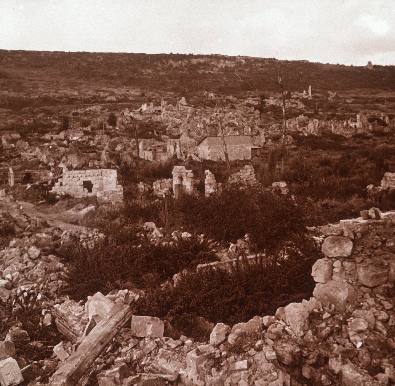Ruines, Anizy-le-Château, nord de la France, vers 1914-1918 - Unbekannt