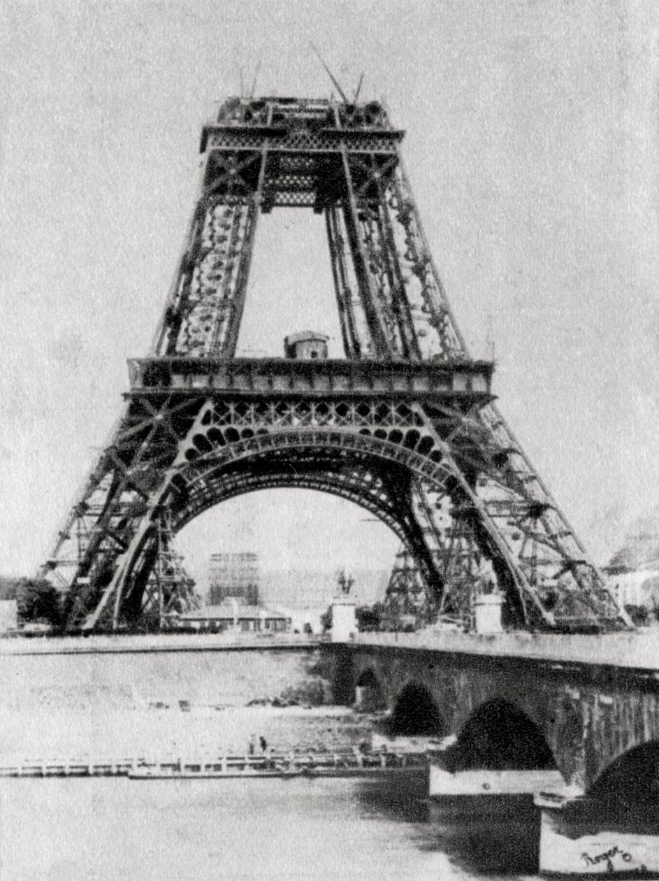 La Tour Eiffel en construction, Paris, vers 1888 - Unbekannt