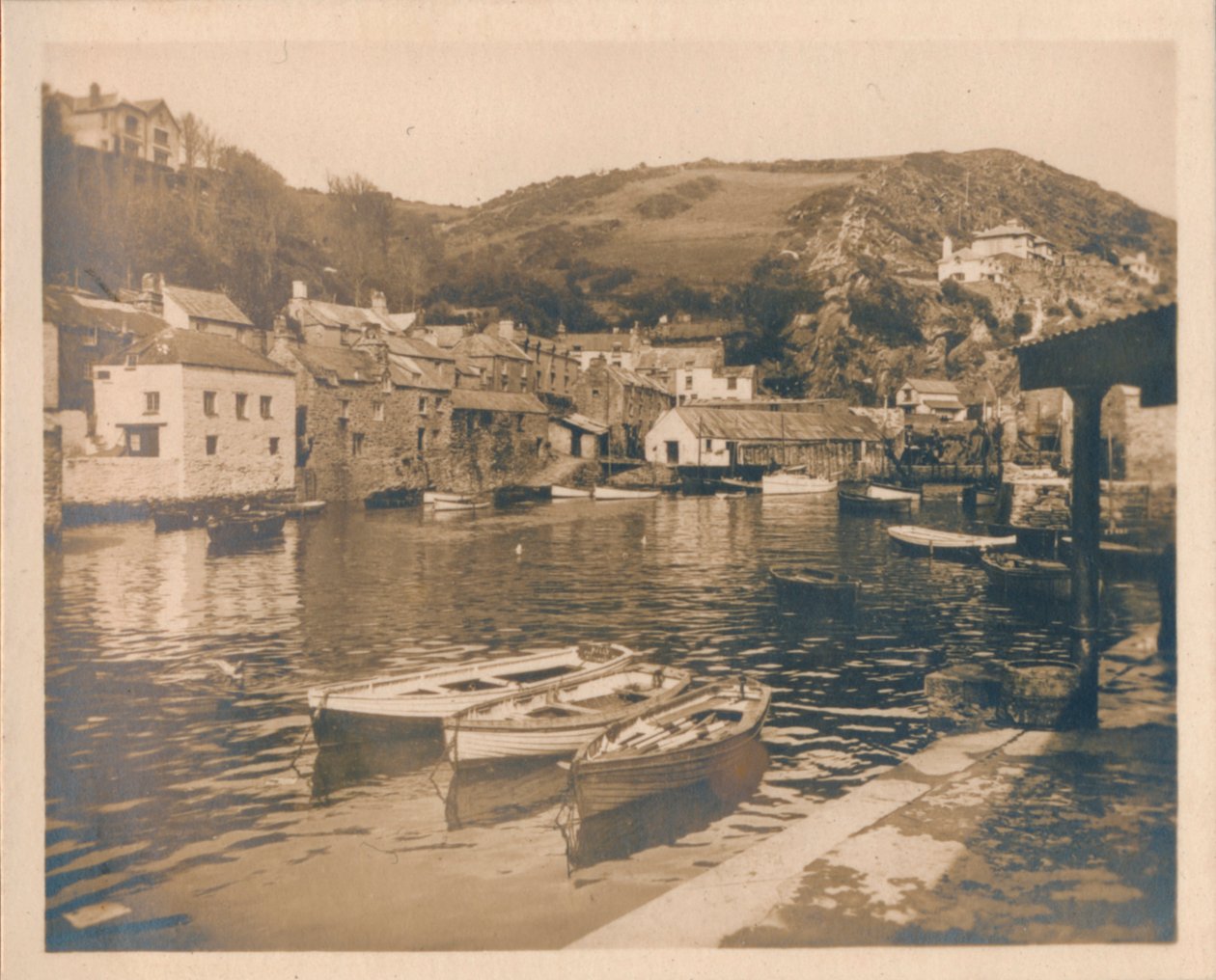 Le port intérieur - Polperro, 1927 - Unbekannt