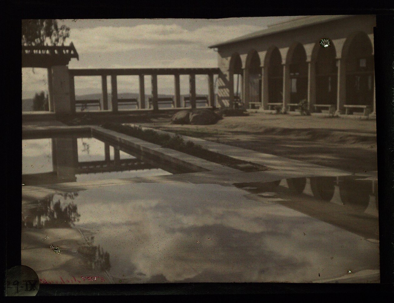 Piscine, Santa Barbara, vers 1915 - Unbekannter Künstler