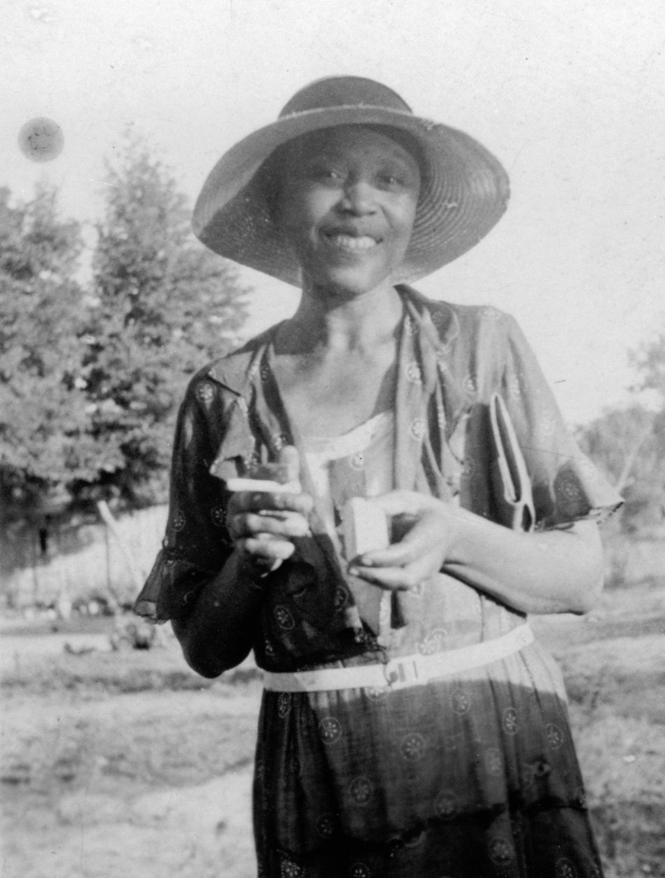 Femme souriante, vers 1935 - Benjamin Baud
