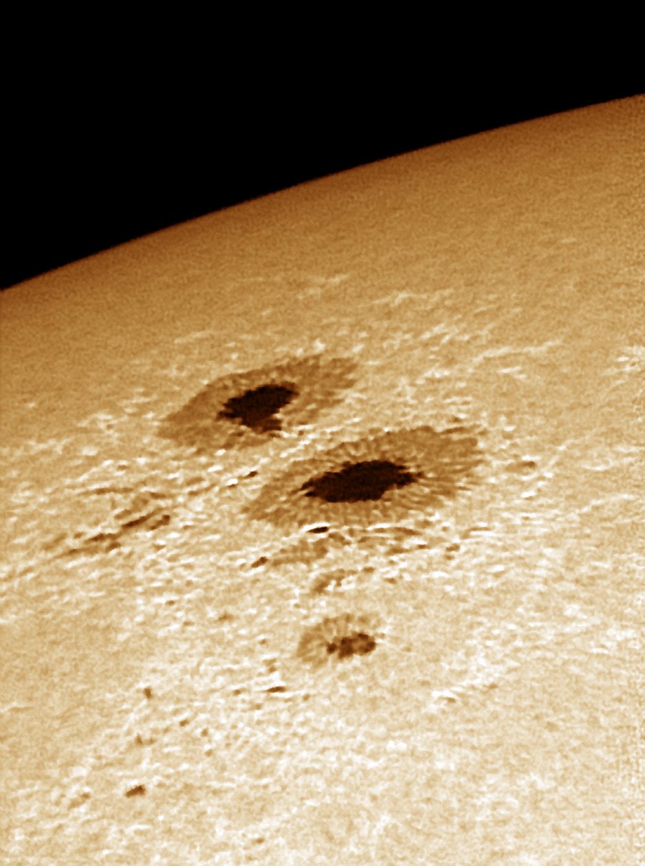 Taches solaires, 2004 - Unbekannt