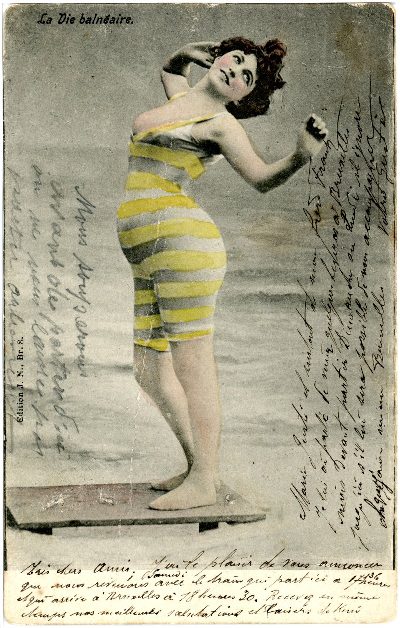 Femmes en maillots de bain, début des années 1900 (carte postale) - Alec Hunter
