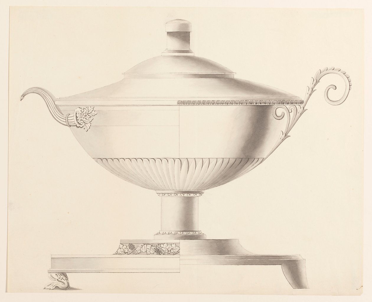 Design pour une soupière avec alternative - Unknown