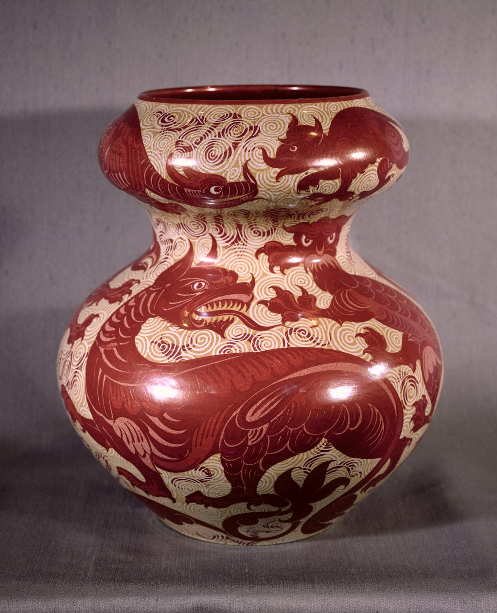 Vase décoré d