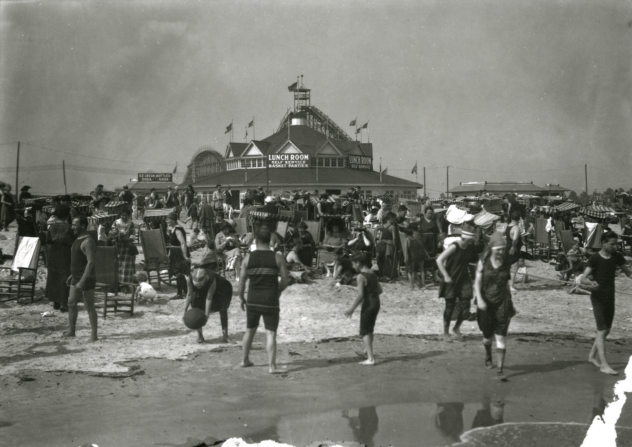 Scène de plage, Coney Island, vers 1910-21 - William Davis Hassler