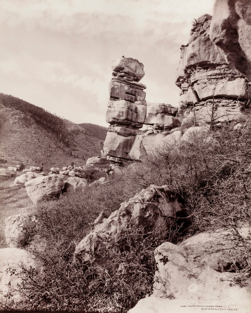 Pulpit Rock, Perry Park (1055) - William H. Jackson