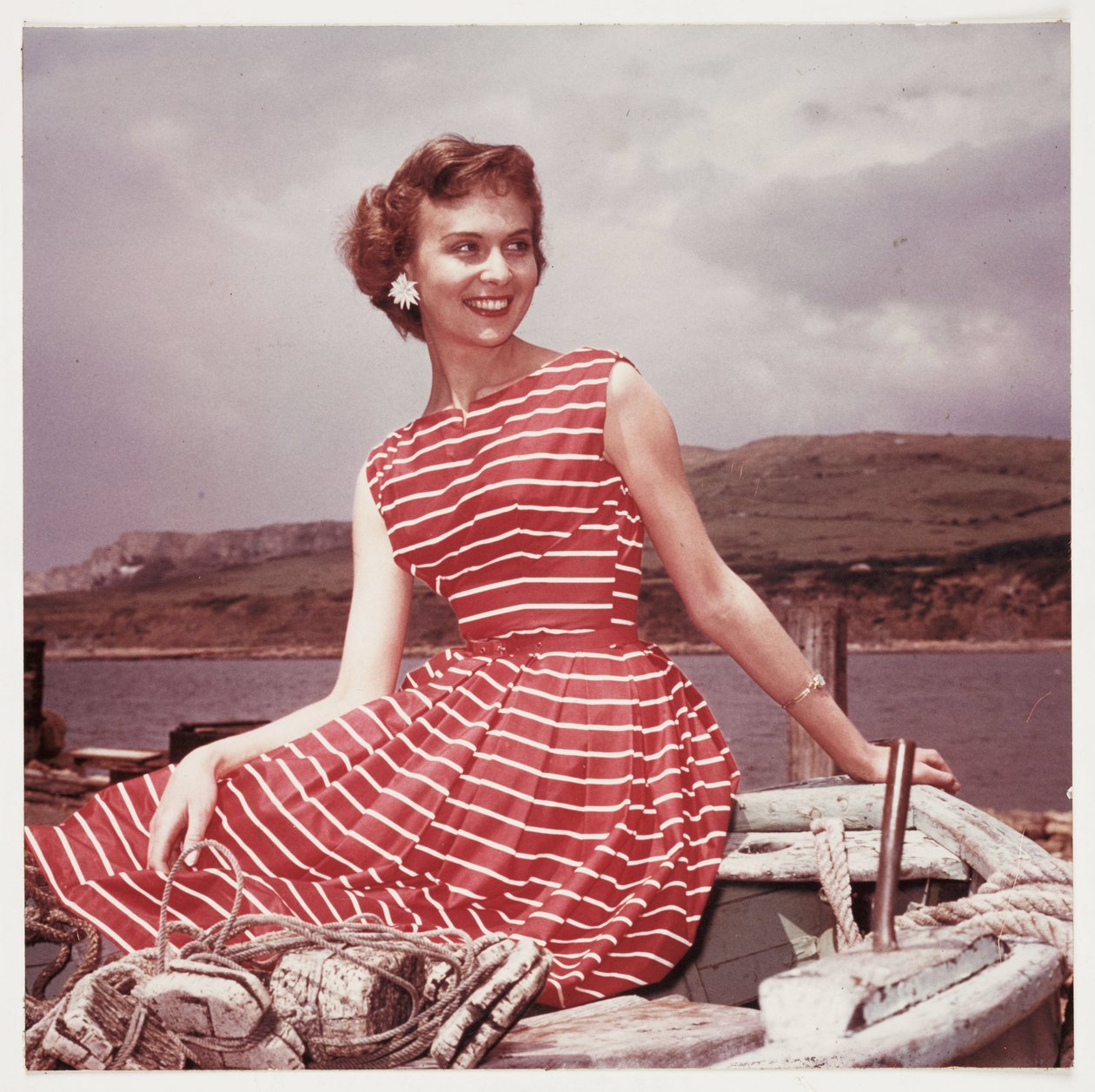 Femme portant une robe d