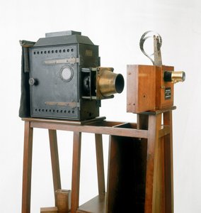 Cinématographe Lumière, 1895