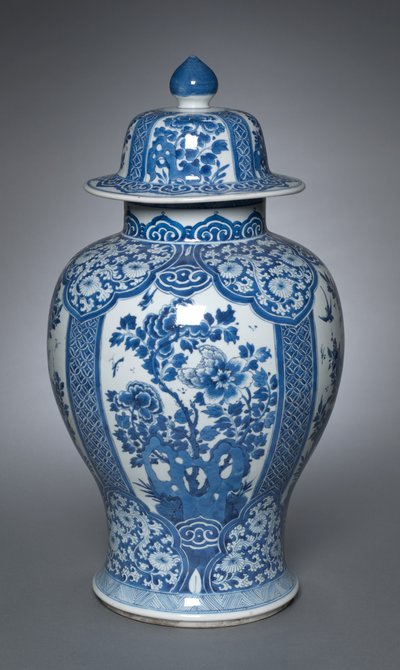 Vase avec couvercle - Qing Dynasty Chinese School