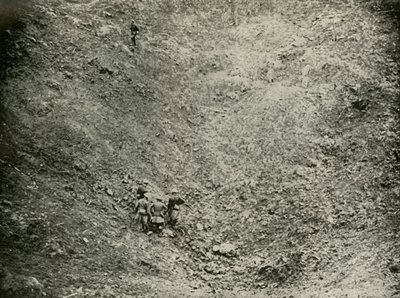 Un cratère de mine à High Wood, 1919 - Unbekannt