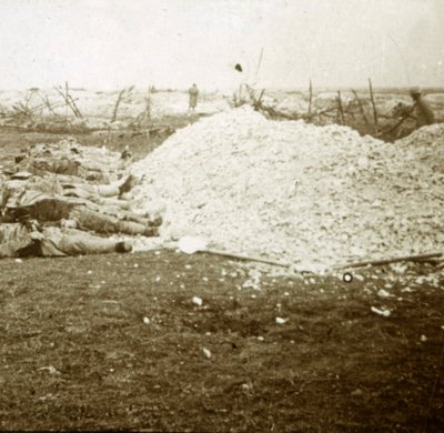 Cadavres, Souain, nord de la France, septembre 1915 - Unbekannt