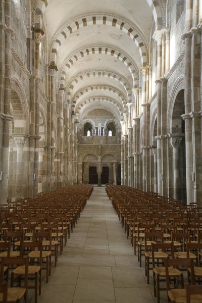 Nef de la basilique de Vézelay, Vézelay, France - Unbekannt