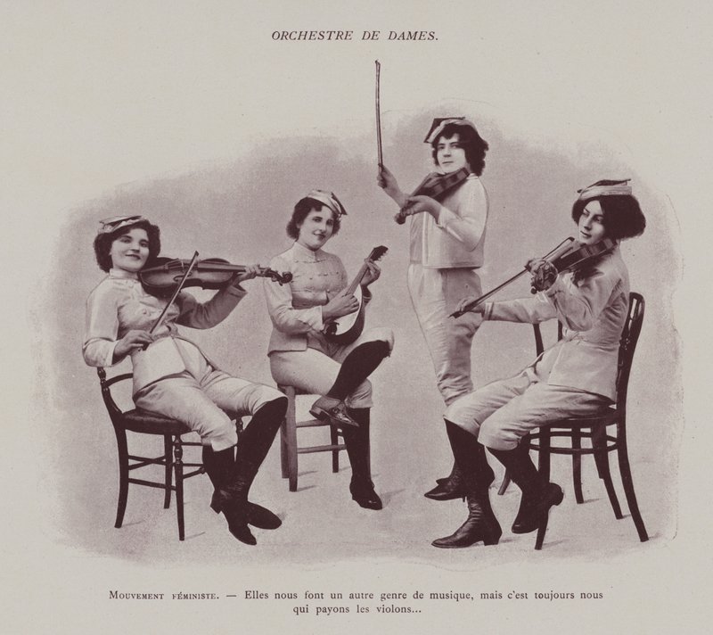 Orchestre de dames - (after) French Photographer