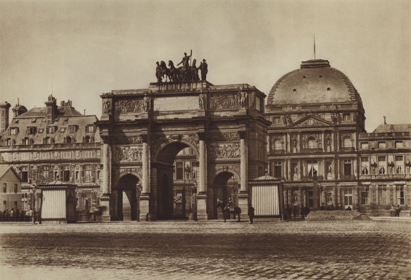 Le Château des Tuileries - (after) French Photographer