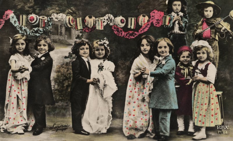 Enfants dansant - French Photographer