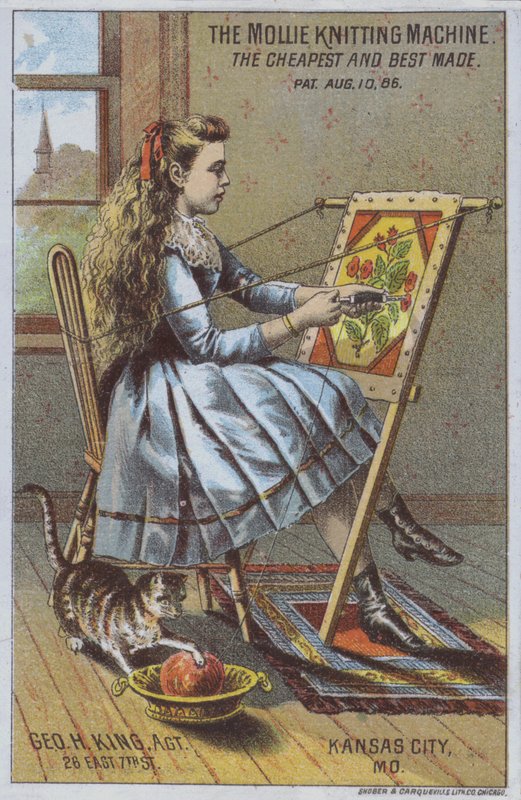 Fille utilisant une machine à tricoter - American School