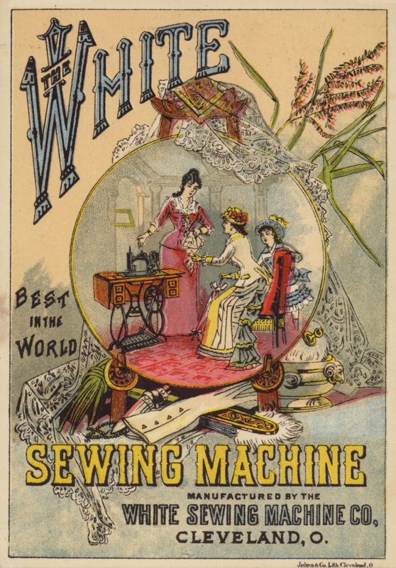 Dames regardant une machine à coudre - American School