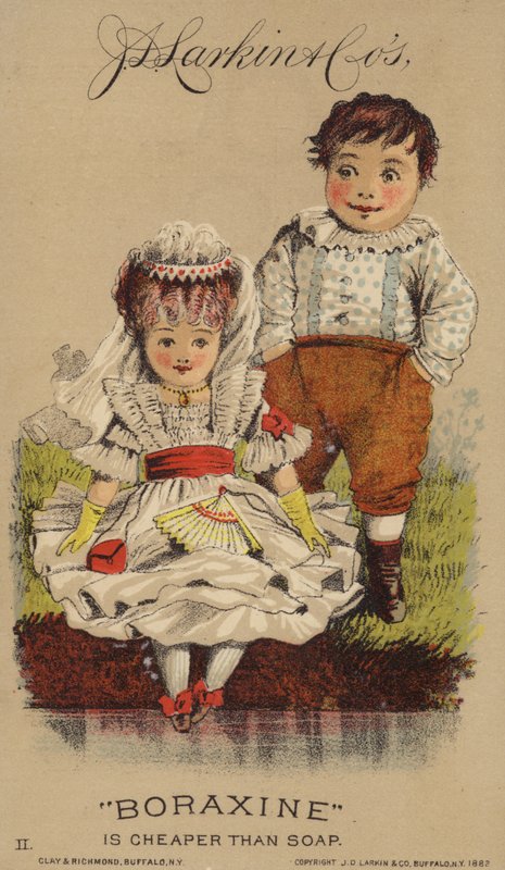 Jeune couple près de la rivière - American School