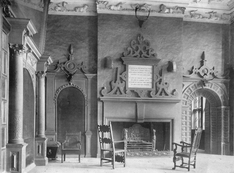 Côté nord du hall - Charles Latham