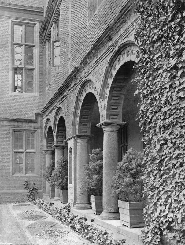Loggia sud-ouest - Charles Latham